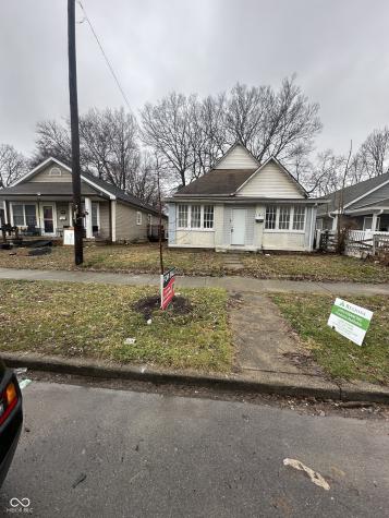 1140 N Pershing Avenue Indianapolis IN 46222