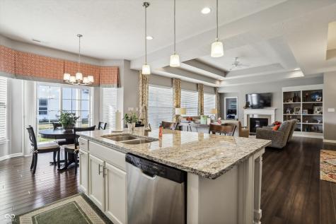 13192 Regina Drive Carmel IN 46074