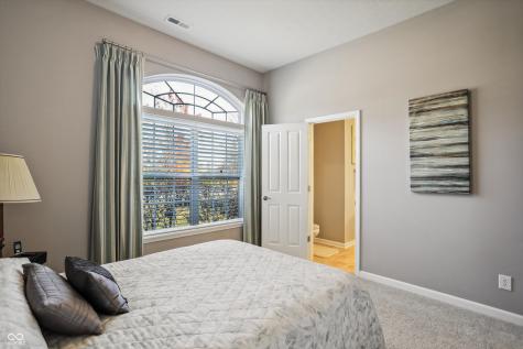 13192 Regina Drive Carmel IN 46074