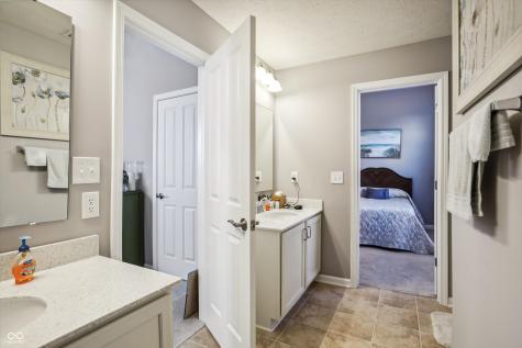 13192 Regina Drive Carmel IN 46074