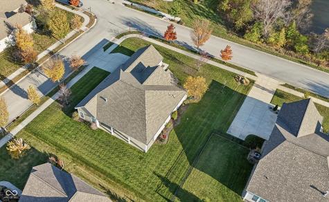 13192 Regina Drive Carmel IN 46074