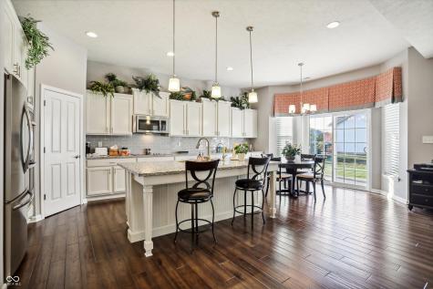 13192 Regina Drive Carmel IN 46074