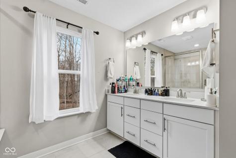 15546 Senita Lane Fishers IN 46037