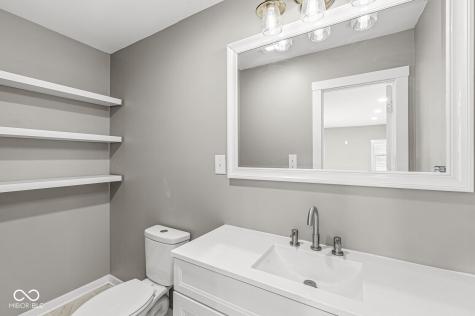 2421 E 11th Street Indianapolis IN 46201