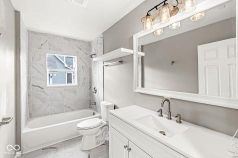 2421 E 11th Street Indianapolis IN 46201