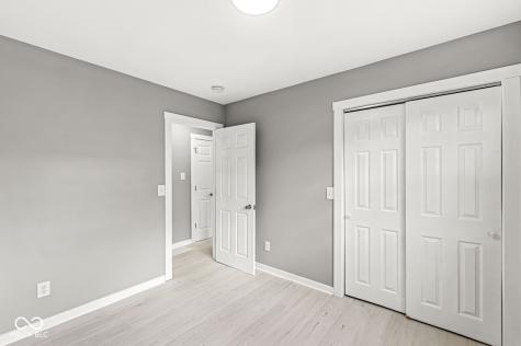 2421 E 11th Street Indianapolis IN 46201