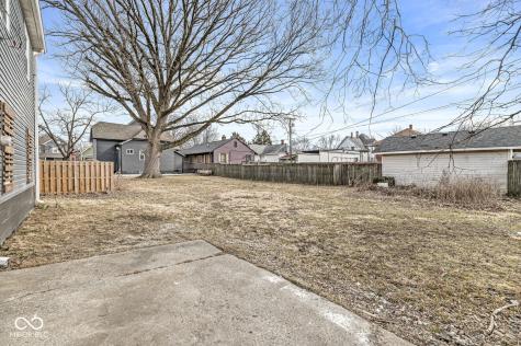 2421 E 11th Street Indianapolis IN 46201