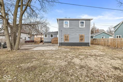 2421 E 11th Street Indianapolis IN 46201