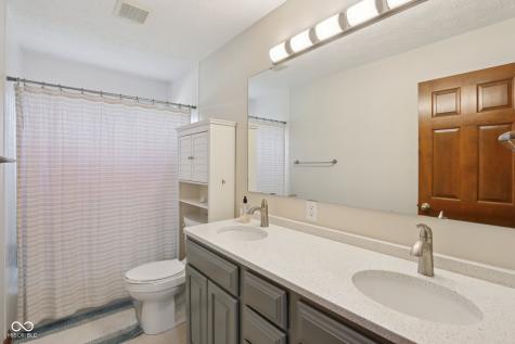 7706 Firethorn Court Brownsburg IN 46112