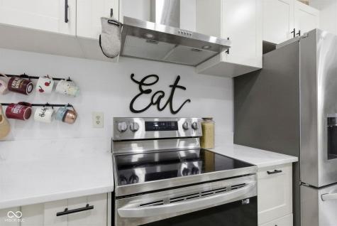 7979 Cobblesprings Drive Avon IN 46123