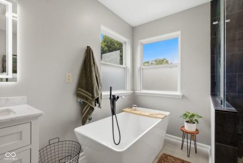 7979 Cobblesprings Drive Avon IN 46123