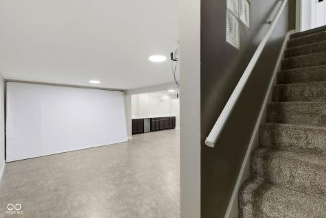 7979 Cobblesprings Drive Avon IN 46123