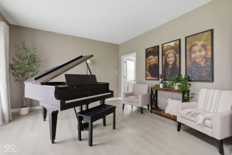 7979 Cobblesprings Drive Avon IN 46123