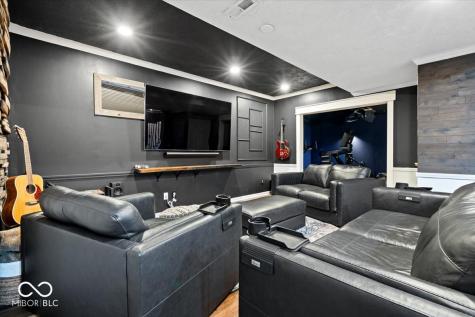 19069 Walter Grove Drive Noblesville IN 46062