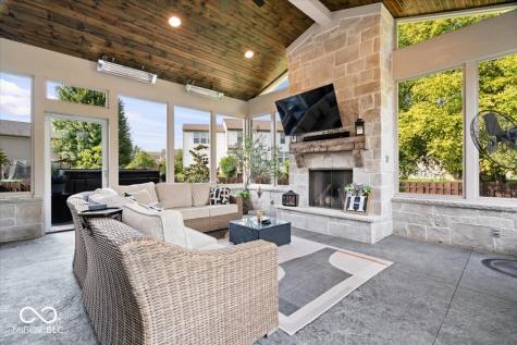 19069 Walter Grove Drive Noblesville IN 46062