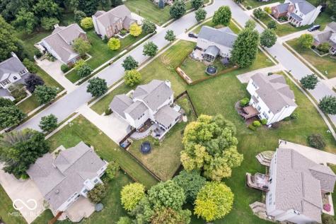 19069 Walter Grove Drive Noblesville IN 46062