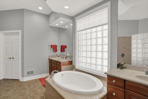 15636 Hawks Way Carmel IN 46033