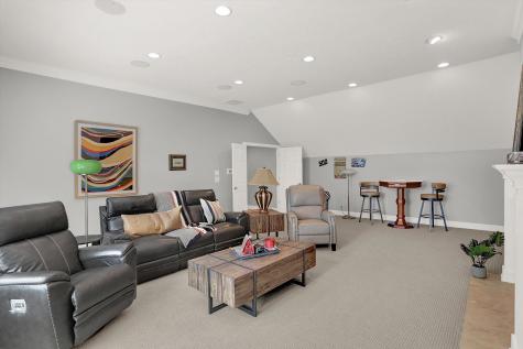 15636 Hawks Way Carmel IN 46033