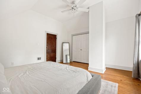 1226 N Temple Avenue Indianapolis IN 46201