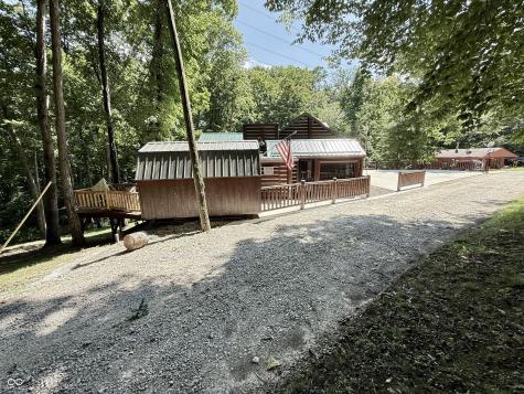 5280 S Macadam Drive Poland IN 47868