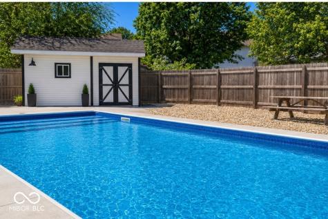 1237 Luce Creek Circle Greenwood IN 46142