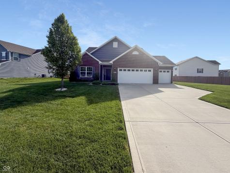 2357 Pokagon Street Avon IN 46123