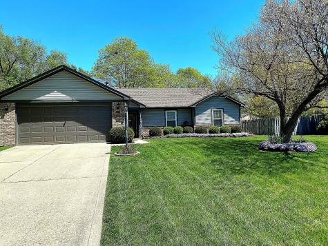 5535 Oakcrest Drive Indianapolis IN 46237