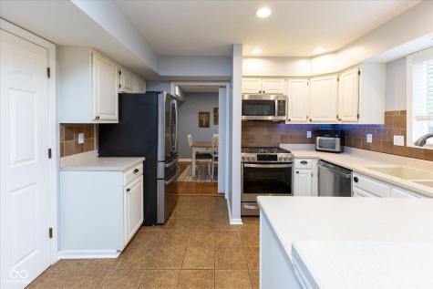 190 Briarwood Court Brownsburg IN 46112