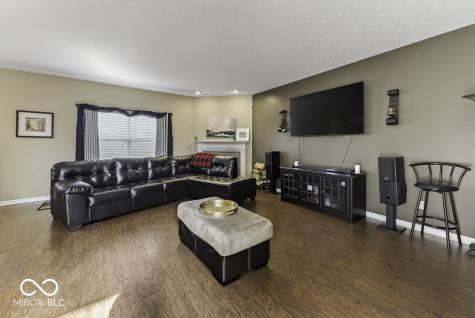 1416 Gleneagle Drive Indianapolis IN 46239