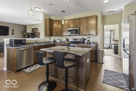 1416 Gleneagle Drive Indianapolis IN 46239