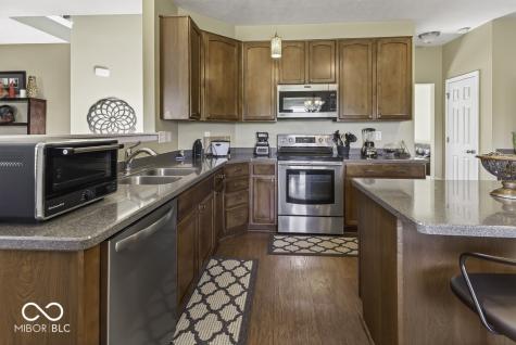 1416 Gleneagle Drive Indianapolis IN 46239