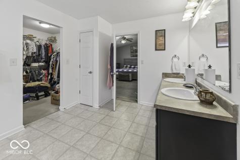 1416 Gleneagle Drive Indianapolis IN 46239