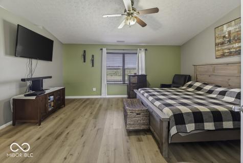 1416 Gleneagle Drive Indianapolis IN 46239
