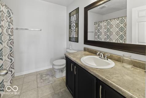 1416 Gleneagle Drive Indianapolis IN 46239