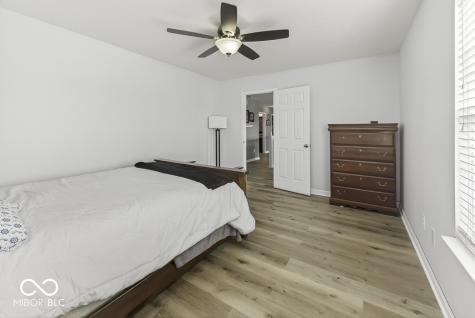 1416 Gleneagle Drive Indianapolis IN 46239