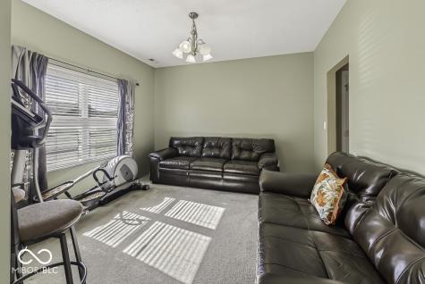 1416 Gleneagle Drive Indianapolis IN 46239