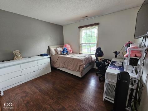 5406 Cradle River Court Indianapolis IN 46221