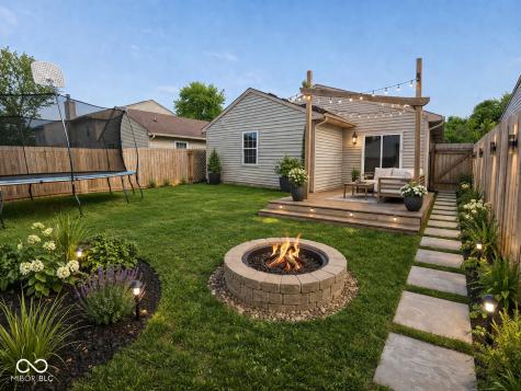 5406 Cradle River Court Indianapolis IN 46221