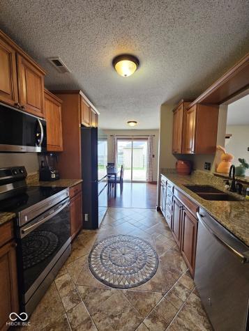 5406 Cradle River Court Indianapolis IN 46221