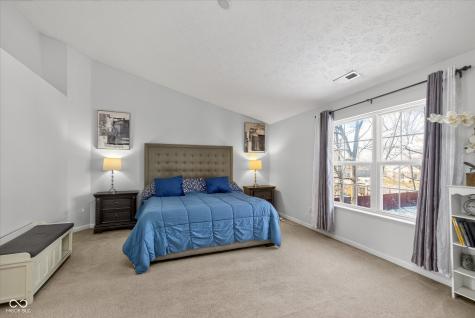 6678 Avalon Boulevard Avon IN 46123