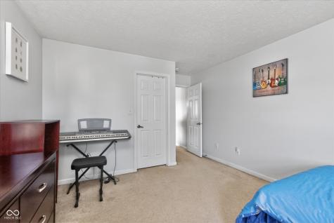 6678 Avalon Boulevard Avon IN 46123