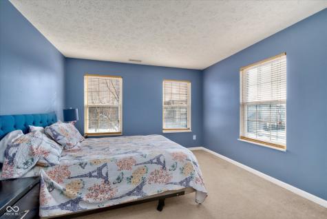 6678 Avalon Boulevard Avon IN 46123