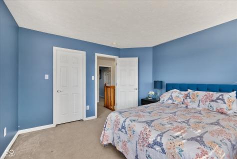 6678 Avalon Boulevard Avon IN 46123