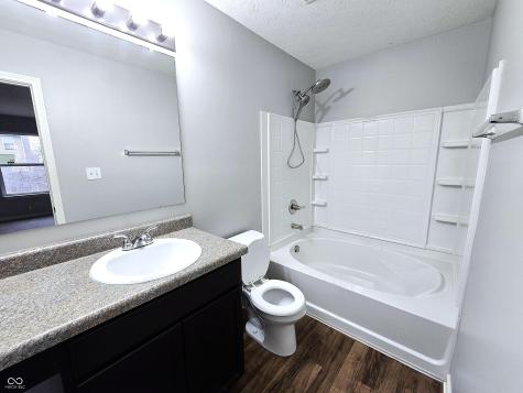 4449 Redhaven Drive Indianapolis IN 46235