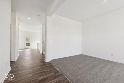 8727 Hollander Drive Camby IN 46113