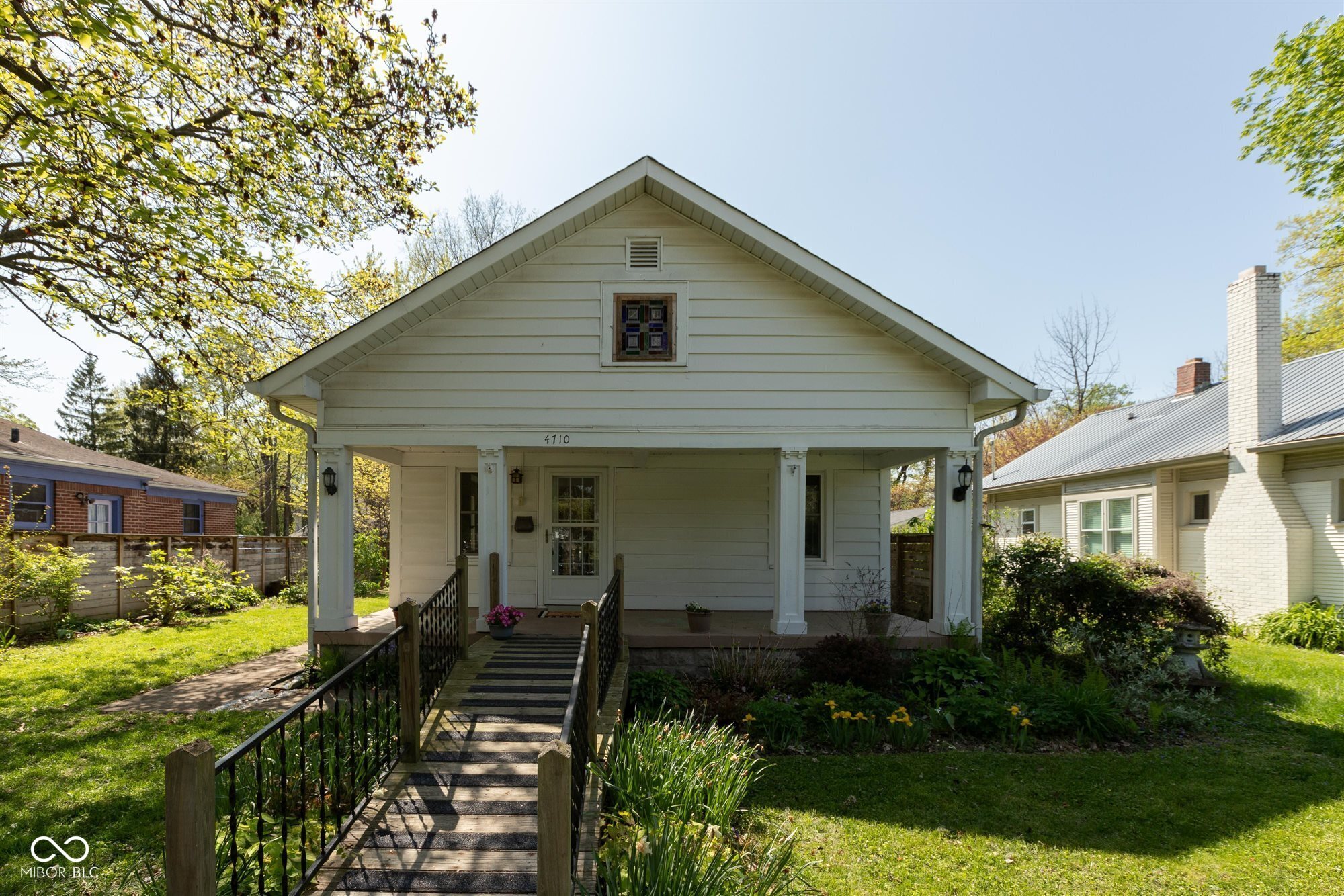 4710 Hinesley Avenue Indianapolis IN 46208