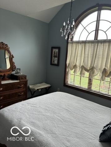 2453 W 1550 N Covington IN 47932