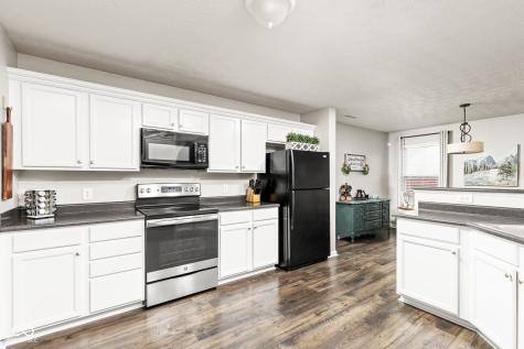 5727 Brookstone Drive Indianapolis IN 46234