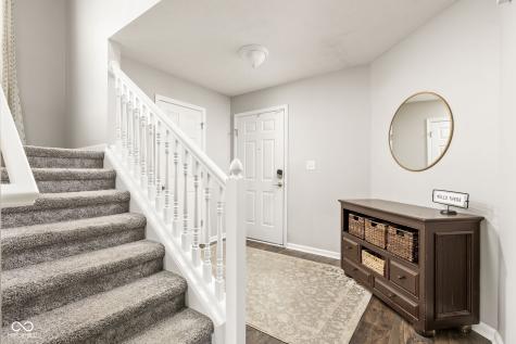 5727 Brookstone Drive Indianapolis IN 46234