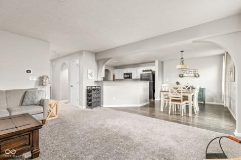 5727 Brookstone Drive Indianapolis IN 46234